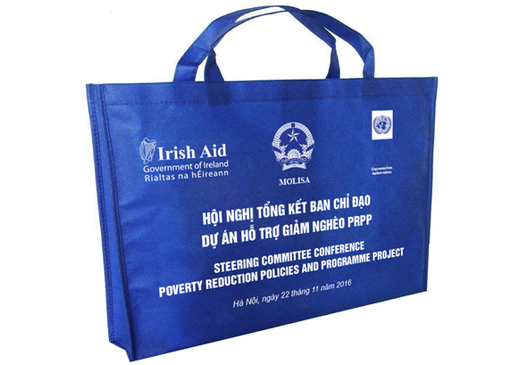 Túi vải không dệt ép nhiệt quai xách – “Vải không dệt Kinh Bắc”