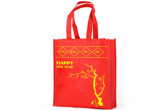 Túi vải không dệt đựng quà Tết – “Vải không dệt Kinh Bắc”